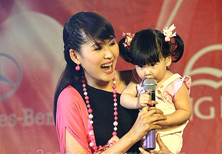 “Gái nhảy” Minh Thư: “Ít người biết chuyện tôi sang Pháp sinh con” - 4