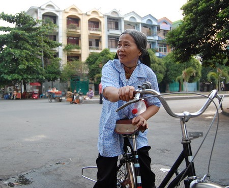 Ung thư giai đoạn cuối vẫn quyết đạp xe xuyên Việt lần thứ 6 - 2 Ung thư giai đoạn cuối vẫn quyết đạp xe xuyên Việt lần thứ 6 - 2