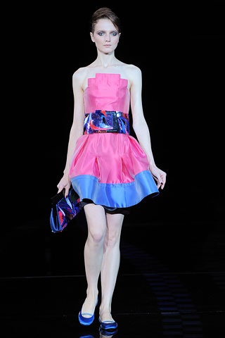 BST xuân hè 2010 của Giorgio Armani - 16 BST xuân hè 2010 của Giorgio Armani - 16