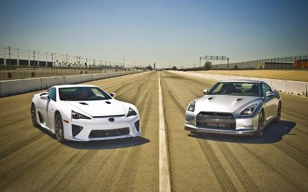 “Ngựa chiến” Nhật Bản đọ sức - 1 “Ngựa chiến” Nhật Bản đọ sức - 1