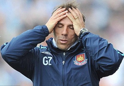 West Ham chính thức sa thải HLV Zola - 1