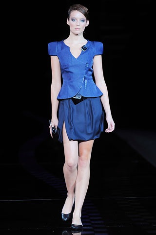 BST xuân hè 2010 của Giorgio Armani - 27 BST xuân hè 2010 của Giorgio Armani - 27