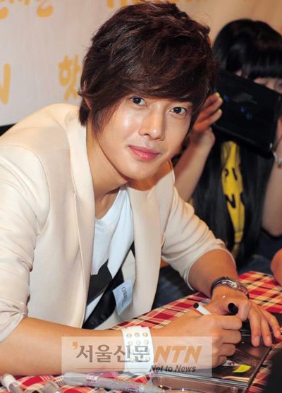 Hotboy Kim Hyun Joong được mời tham gia Iris phần 2 - 1