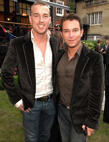 Stephen Gately qua lời kể của bạn đời - 1 Stephen Gately qua lời kể của bạn đời - 1