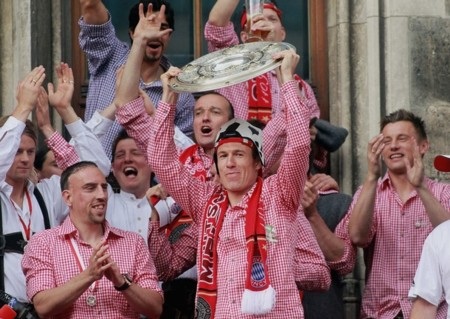 Những gương mặt tiêu biểu Bundesliga 2009/10 - 1 Những gương mặt tiêu biểu Bundesliga 2009/10 - 1