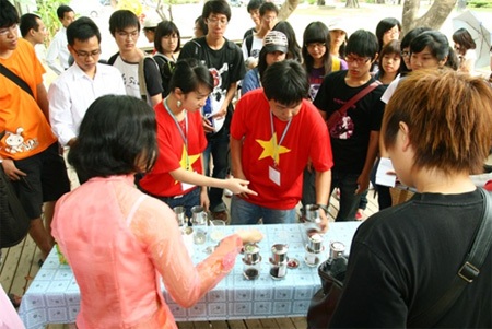 Du học sinh tại Đài Loan tổ chức Tuần lễ Văn hóa Việt Nam - 4 Du học sinh tại Đài Loan tổ chức Tuần lễ Văn hóa Việt Nam - 4