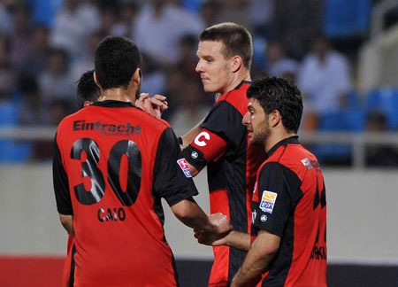 ĐT Việt Nam thua trận giao hữu với Eintracht Frankfurt - 4