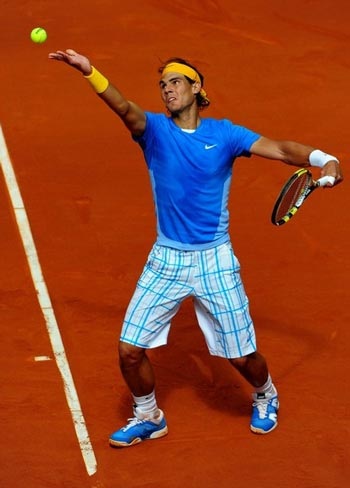 Federer “phục thù” thành công, Nadal dễ dàng vào bán kết - 2 Federer “phục thù” thành công, Nadal dễ dàng vào bán kết - 2