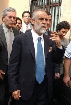 Chính trị gia hàng đầu của Mexico mất tích bí ẩn - 1