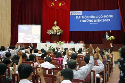 Ngân hàng tìm cách “vượt rào” vốn pháp định - 1 Ngân hàng tìm cách “vượt rào” vốn pháp định - 1