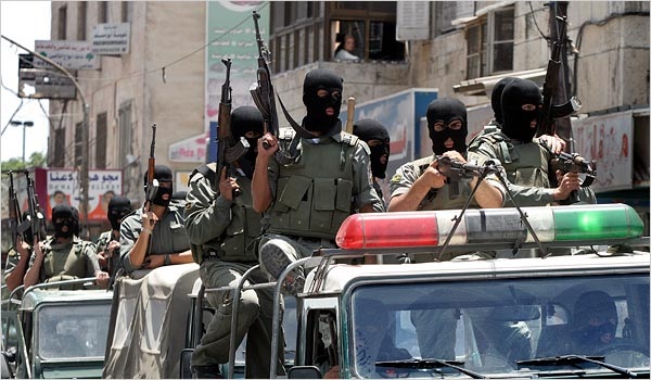 Một Bờ Tây khác sau làn khói súng - 2