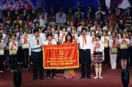 Đại hội “Cháu ngoan Bác Hồ - Chủ nhân Thăng Long” - 14 Đại hội “Cháu ngoan Bác Hồ - Chủ nhân Thăng Long” - 14