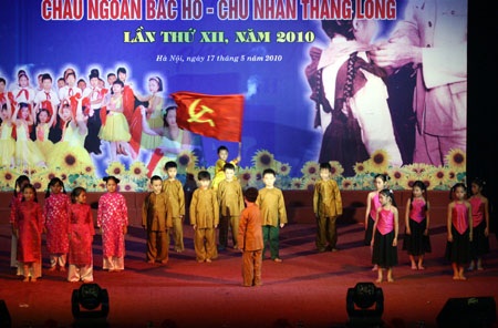 Đại hội “Cháu ngoan Bác Hồ - Chủ nhân Thăng Long” - 8 Đại hội “Cháu ngoan Bác Hồ - Chủ nhân Thăng Long” - 8