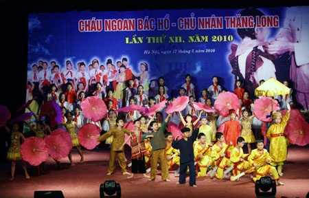 Đại hội “Cháu ngoan Bác Hồ - Chủ nhân Thăng Long” - 4 Đại hội “Cháu ngoan Bác Hồ - Chủ nhân Thăng Long” - 4