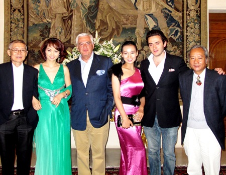 Lã Thanh Huyền ở London - 1