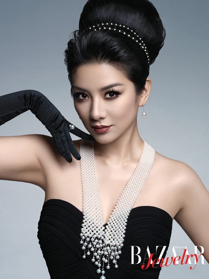 Huỳnh Dịch ấn tượng với phong cách cổ điển - 2 Huỳnh Dịch ấn tượng với phong cách cổ điển - 2