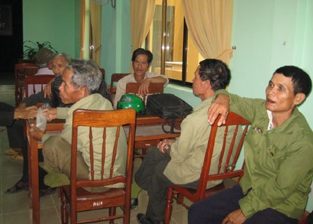Tấm lòng những người mang họ Bác Hồ trên miền Tây Quảng Ngãi - 1 Tấm lòng những người mang họ Bác Hồ trên miền Tây Quảng Ngãi - 1