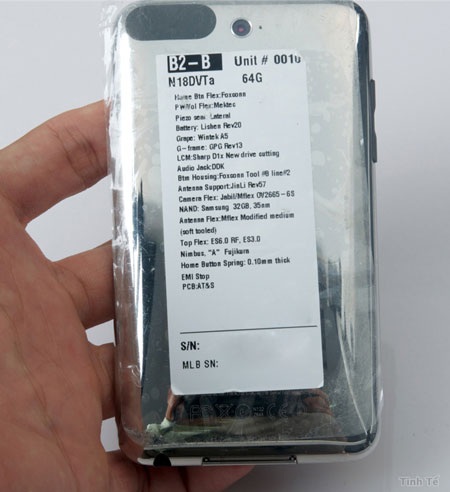 Lạ kỳ iPod Touch gắn camera xuất hiện tại VN - 2