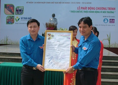 “Triệu chữ ký, triệu hành động vì môi trường” - 1 “Triệu chữ ký, triệu hành động vì môi trường” - 1