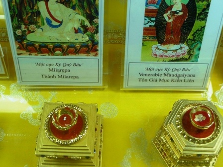 Chiêm bái xá lợi Phật tại Ni viện Diệu Quang - 4 Chiêm bái xá lợi Phật tại Ni viện Diệu Quang - 4