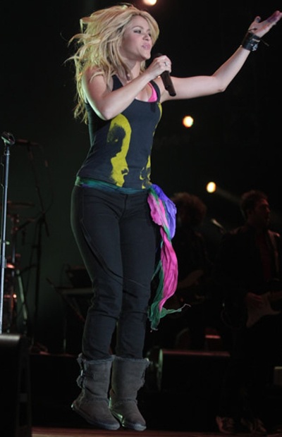 Shakira “nổi lửa” tại Lisbon - 7