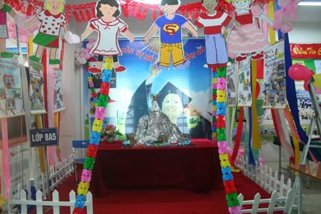 Rực rỡ "Hà Nội 36 phố phường" của học sinh THCS Đoàn Thị Điểm - 14 Rực rỡ "Hà Nội 36 phố phường" của học sinh THCS Đoàn Thị Điểm - 14