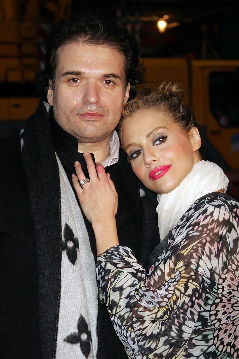 Chồng Brittany Murphy đột tử sau khi vợ qua đời 5 tháng - 2 Chồng Brittany Murphy đột tử sau khi vợ qua đời 5 tháng - 2