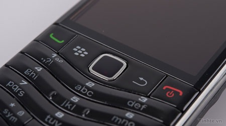 Cận cảnh BlackBerry Pearl 3G tại Việt Nam - 11 Cận cảnh BlackBerry Pearl 3G tại Việt Nam - 11