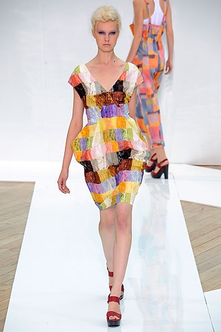 BST xuân hè 2010 của Nicole Farhi - 27 BST xuân hè 2010 của Nicole Farhi - 27