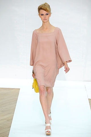 BST xuân hè 2010 của Nicole Farhi - 29 BST xuân hè 2010 của Nicole Farhi - 29