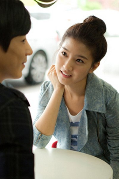 “Bạn gái cũ” của Kim Bum làm cô dâu? - 8 “Bạn gái cũ” của Kim Bum làm cô dâu? - 8