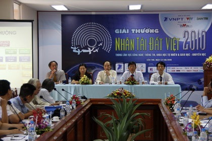 “Nhân tài Đất Việt là bệ phóng tốt cho sản phẩm CNTT” - 2