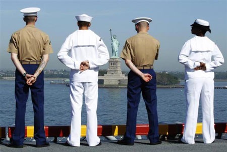 Chiêm ngưỡng tàu tấn công lưỡng cư Mỹ  - 1