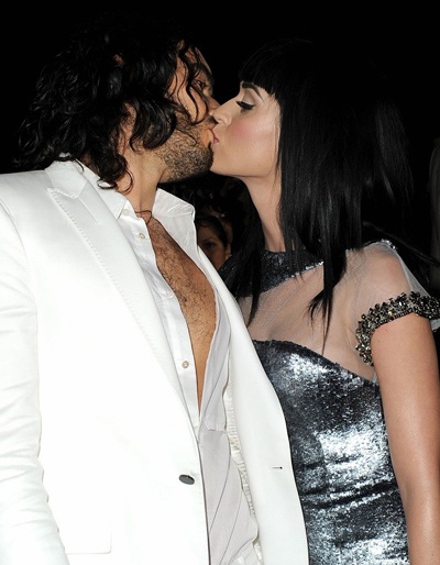 Russell Brand sẽ tuyệt đối chung thủy với Katy Perry - 2 Russell Brand sẽ tuyệt đối chung thủy với Katy Perry - 2