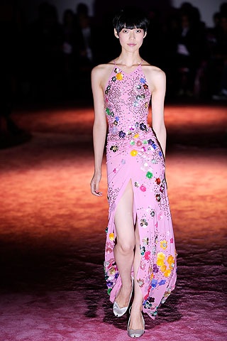 BST xuân hè 2010 của Zac Posen - 20