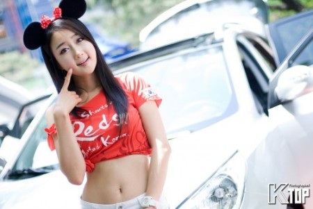 Xe Hàn, kiều nữ Hàn cổ vũ World Cup - 8 Xe Hàn, kiều nữ Hàn cổ vũ World Cup - 8