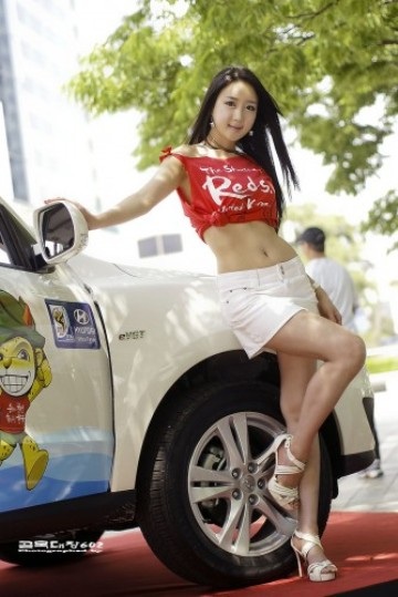 Xe Hàn, kiều nữ Hàn cổ vũ World Cup - 6 Xe Hàn, kiều nữ Hàn cổ vũ World Cup - 6