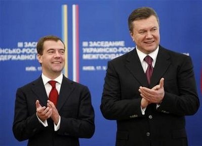 Ukraine từ bỏ tham vọng gia nhập NATO - 1 Ukraine từ bỏ tham vọng gia nhập NATO - 1