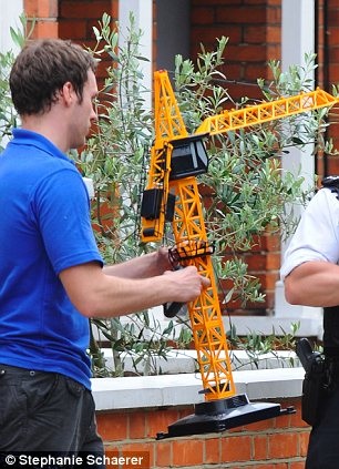 Xem tân Thủ tướng Anh chuyển nhà - 5