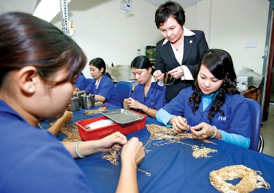 20 tấn vàng xuất cảnh bằng hộ chiếu “trang sức”? - 1 20 tấn vàng xuất cảnh bằng hộ chiếu “trang sức”? - 1