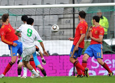 Tây Ban Nha nhọc nhằn đánh bại Ả rập xê-út - 2 Tây Ban Nha nhọc nhằn đánh bại Ả rập xê-út - 2