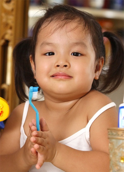 Khoảnh khắc dễ thương của hai bé gái nhà Thuý Hạnh - 1 Khoảnh khắc dễ thương của hai bé gái nhà Thuý Hạnh - 1