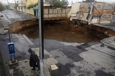 Bão lớn càn quét Trung Mỹ, 83 người chết - 3 Bão lớn càn quét Trung Mỹ, 83 người chết - 3