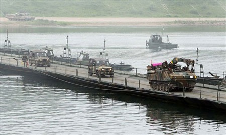 Hàn Quốc tập trận lớn "chống Triều Tiên" - 3 Hàn Quốc tập trận lớn "chống Triều Tiên" - 3