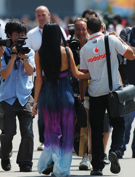 Nicole Scherzinger - Lewis Hamilton: Hạnh phúc bên nhau - 9 Nicole Scherzinger - Lewis Hamilton: Hạnh phúc bên nhau - 9