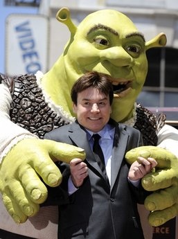 “Chuyện ấy là chuyện nhỏ” thua Shrek - 3 “Chuyện ấy là chuyện nhỏ” thua Shrek - 3