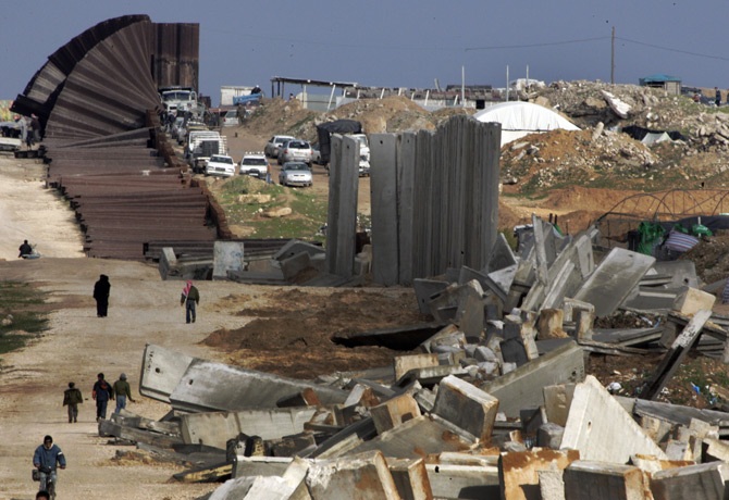 Dải Gaza, vùng đất của những vòng luẩn quẩn? - 5 Dải Gaza, vùng đất của những vòng luẩn quẩn? - 5