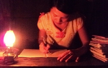 Nóng nực cảnh ôn thi thời cúp điện - 2