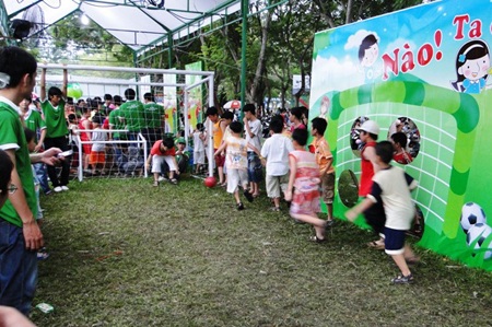 Cung Thiếu nhi rộn ràng ngày Tết trẻ thơ - 15 Cung Thiếu nhi rộn ràng ngày Tết trẻ thơ - 15