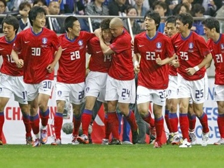 Cơ hội mong manh của các đội châu Á tại World Cup 2010 - 3